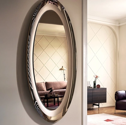 Specchio Surface con cornice a specchio di Calligaris
