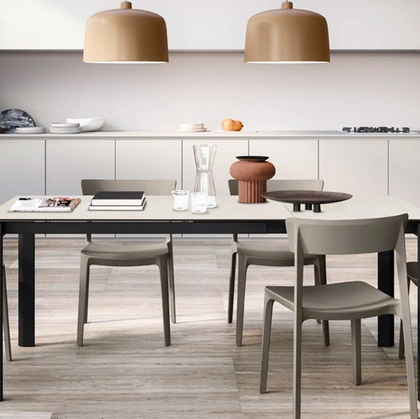 Sedia in polipropilene Skin di Calligaris