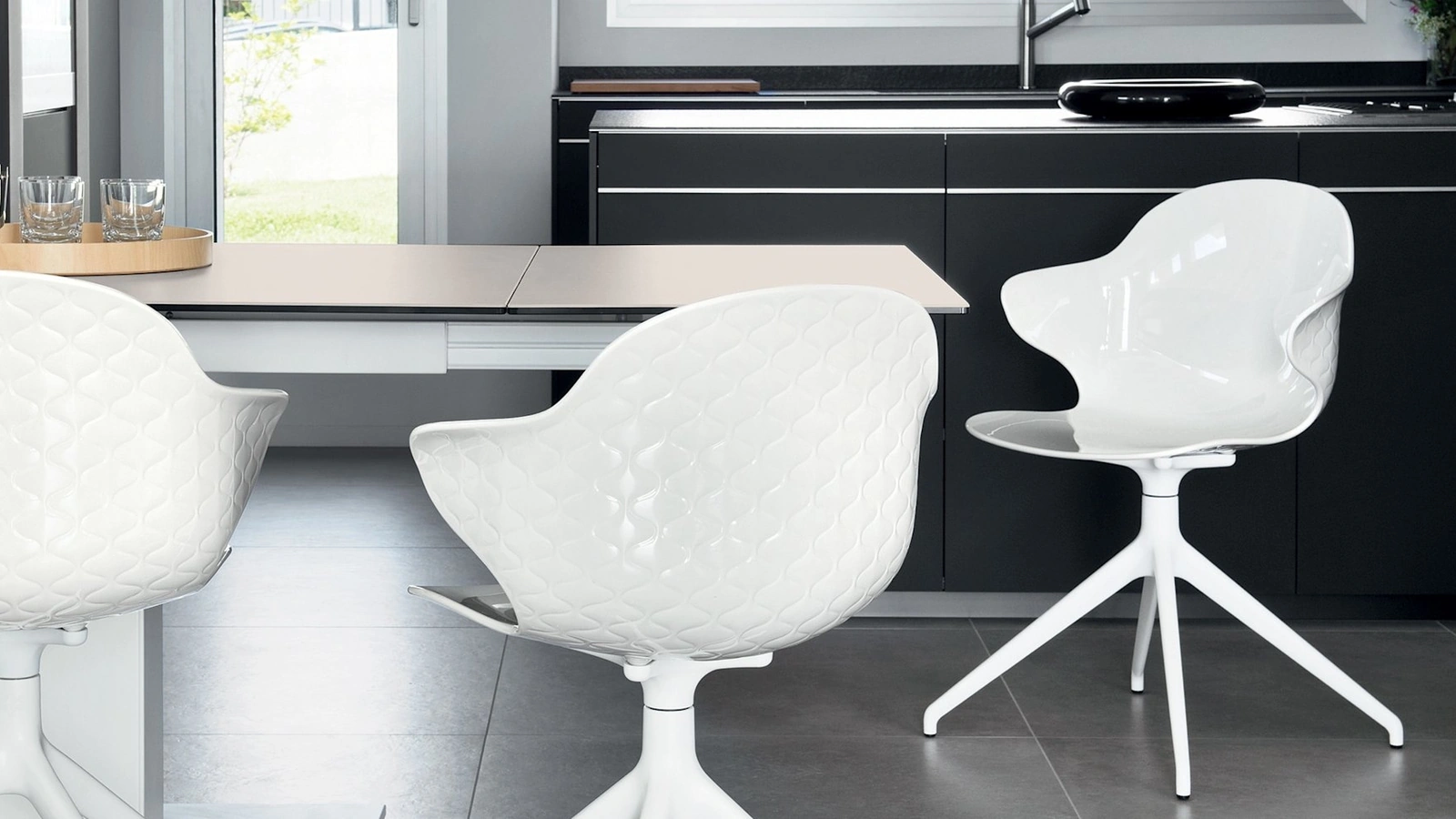 Sedia in policarbonato Saint Tropez di Calligaris