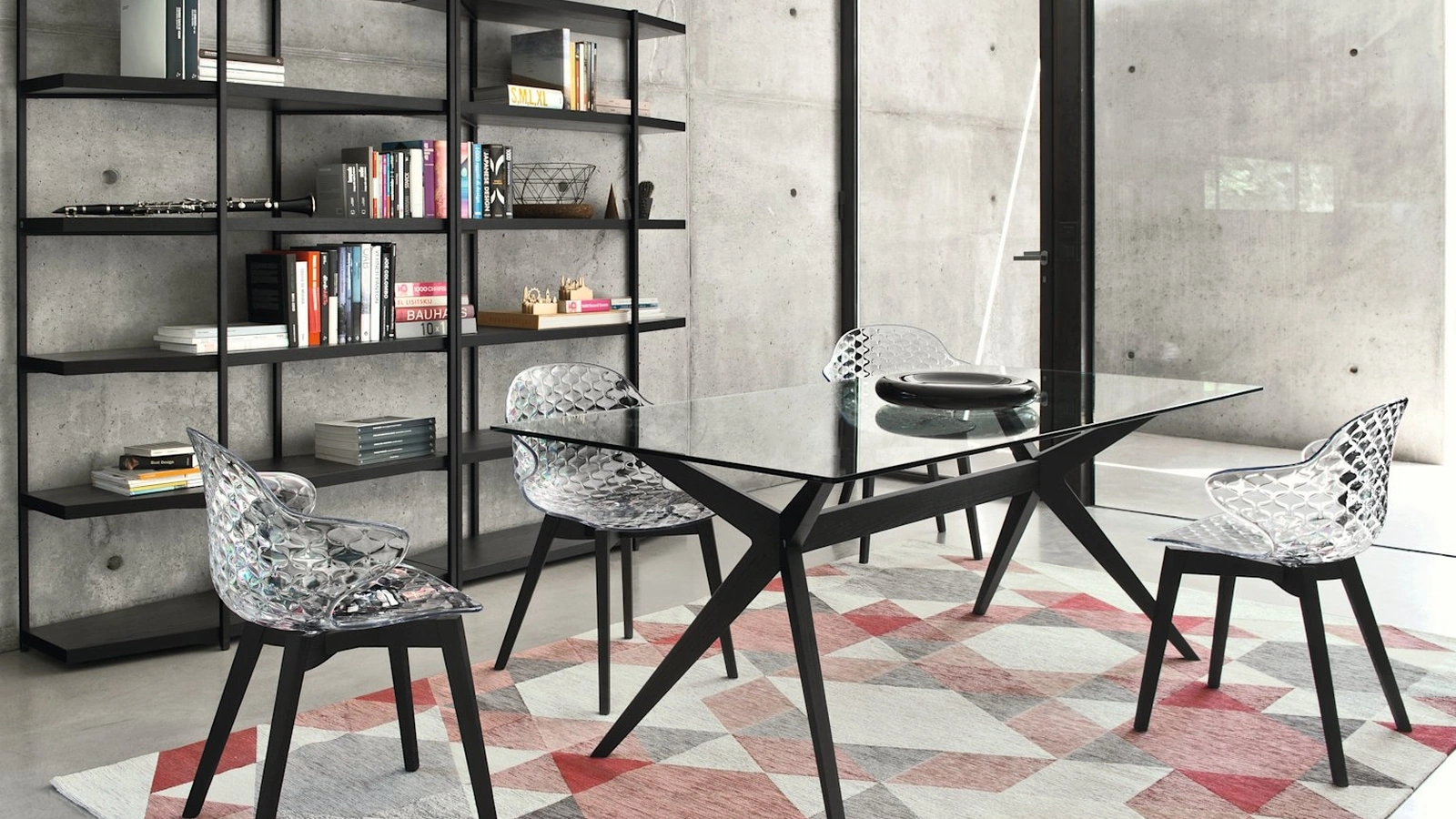 Sedia in policarbonato Saint Tropez di Calligaris
