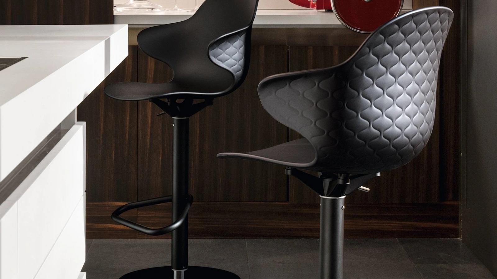 Sgabello in policarbonato Saint Tropez di Calligaris
