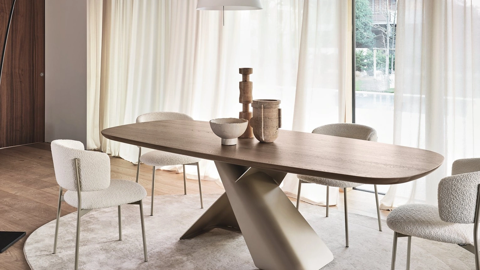 Tavolo Axiom legno di Calligaris
