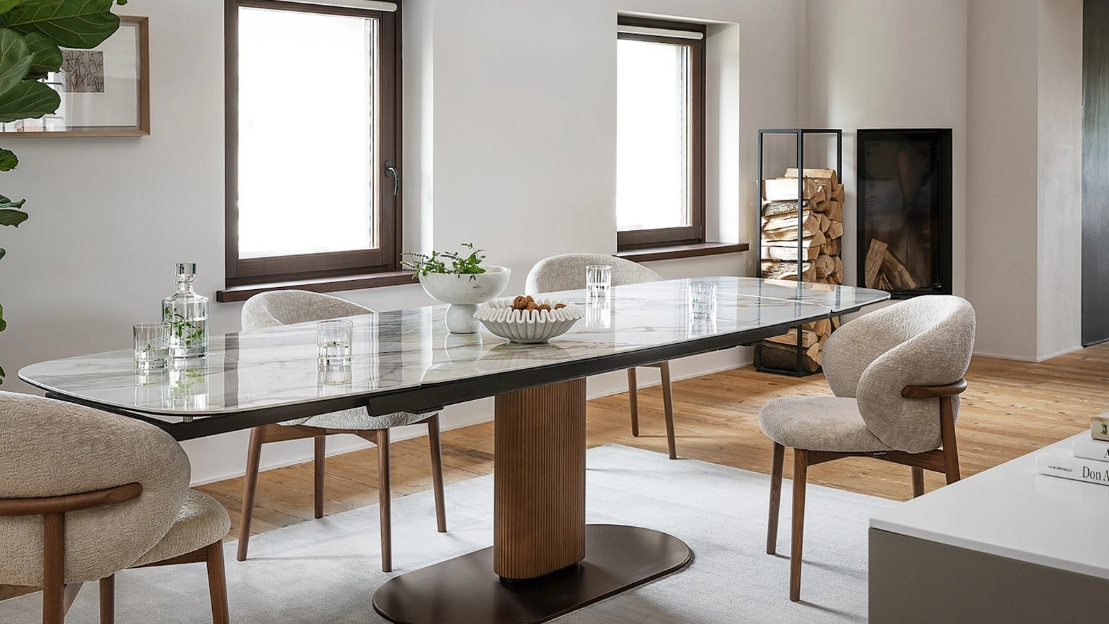 Tavolo allungabile Cameo in ceramica di Calligaris