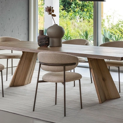 Tavolo rettangolare Icaro in rovere di Calligaris