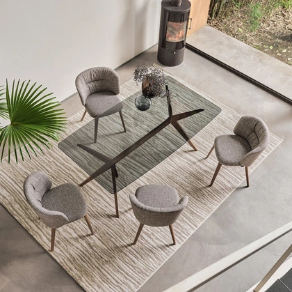 Tavolo rettangolare in vetro con struttura in legno massello Kent di Calligaris